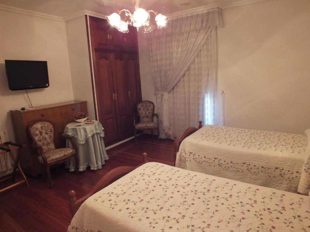 Hotel Pousada Vicente Risco Castro Caldelas Rom bilde