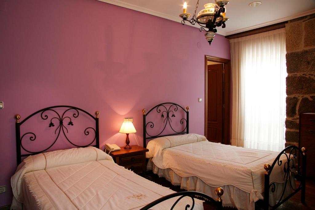Hotel Pousada Vicente Risco Castro Caldelas Eksteriør bilde